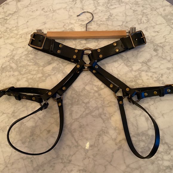 Emma Alamo Leather Hip Harness - Picture 2 of 2